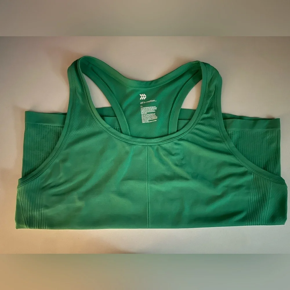 All In Motion Tank - Picture 3 of 3